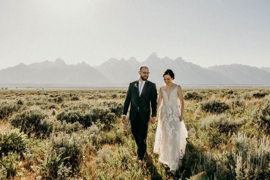 intimate ceremony at the wedding tree