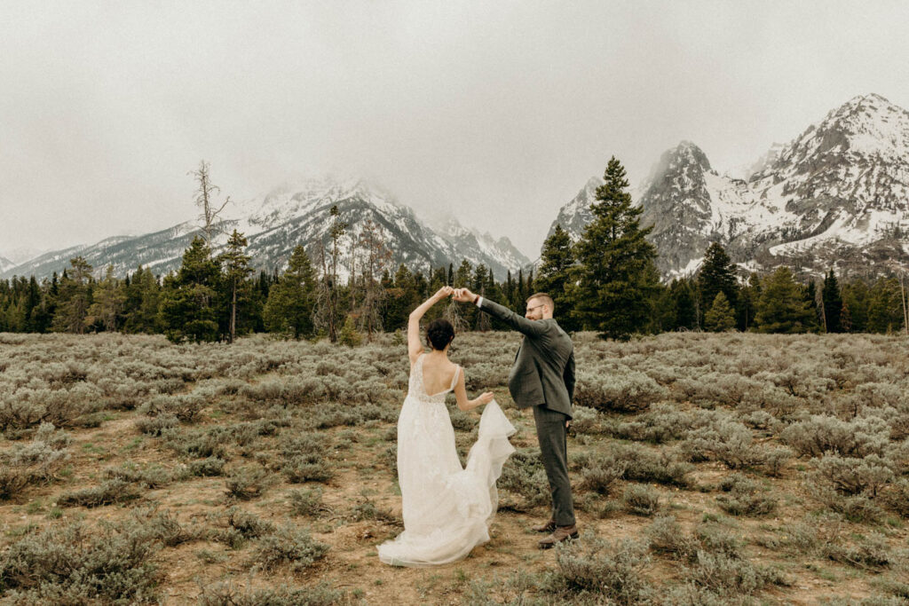 Grand Teton National Park Spring Elopement | Jon & Alex - Erin Wheat Co.