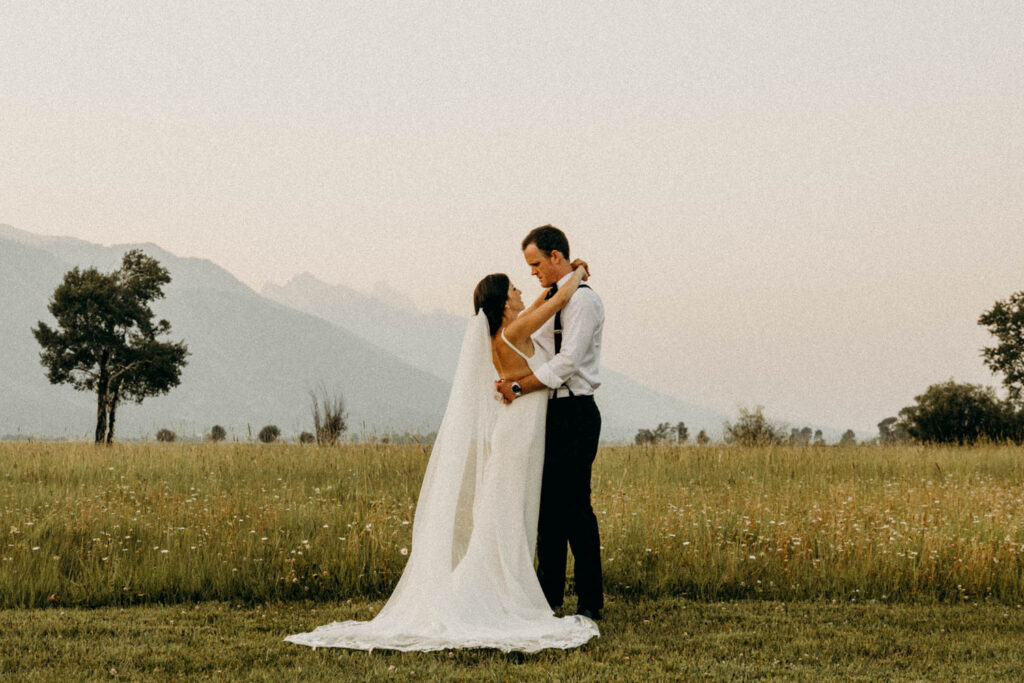 Snake River Ranch Giltner Wedding