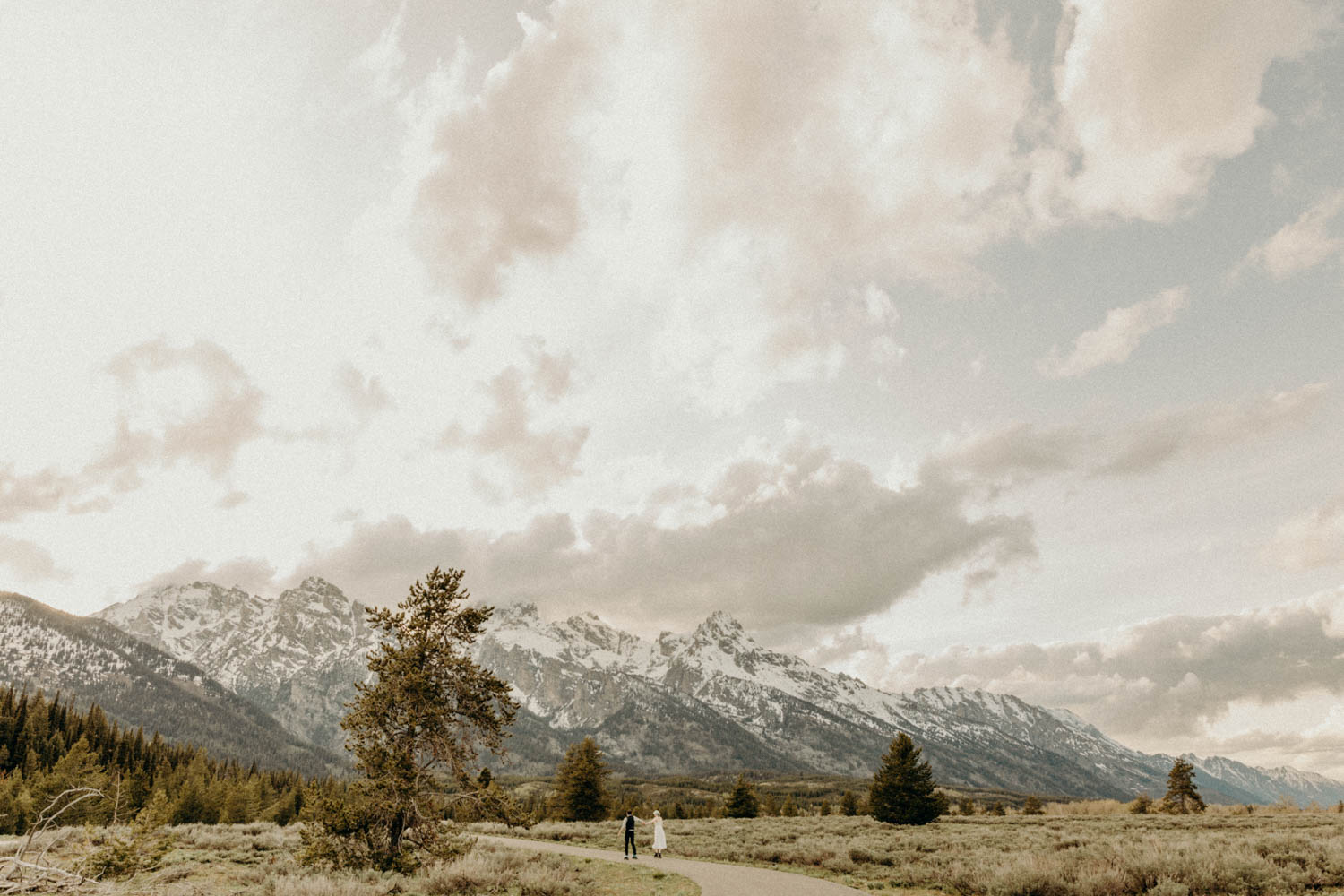 rollerblading elopement